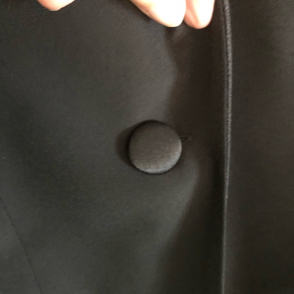 Vintage Oversize Black Tuxedo blazer - Picture 6 of 7